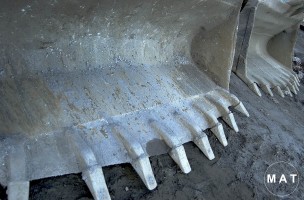 machinery feet
